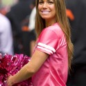 nfl-pink-cheerleaders-breast-cancer-25
