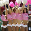 nfl_cheerleaders_pink_cancer-16